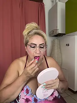 x_elena_x's Webcam Show