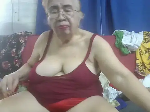 xloverboobsx webcam show
