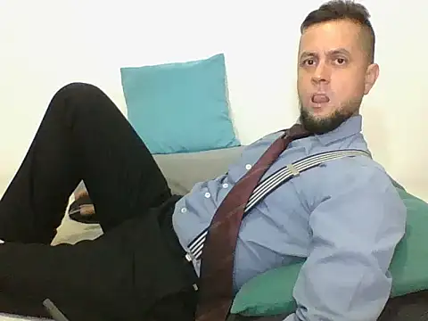 TRIISTAN_KING10 网络视讯表演