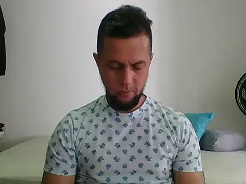 TRIISTAN_KING10 webcam show