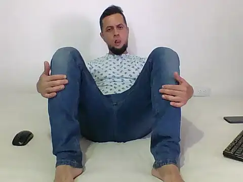 TRIISTAN_KING10 Шоу с уебкамера