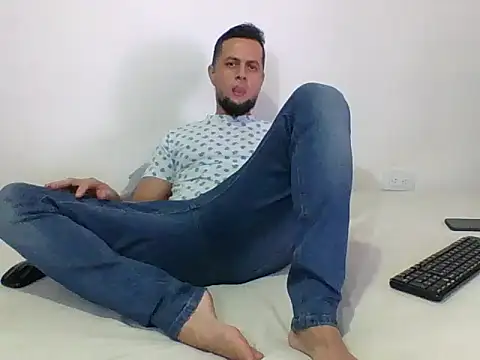 TRIISTAN_KING10 Webcam Show