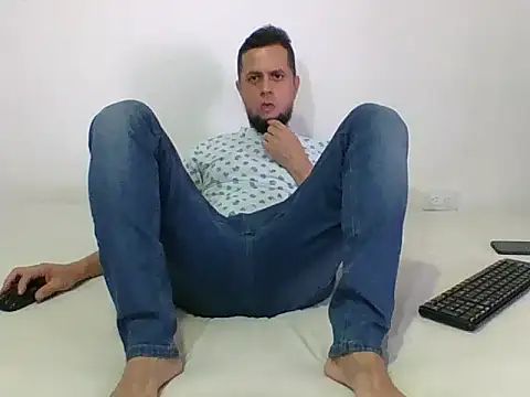 TRIISTAN_KING10 Webcam Show