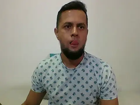 TRIISTAN_KING10 Webcam-Show