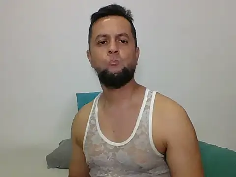 TRIISTAN_KING10n Webbikameraesitys