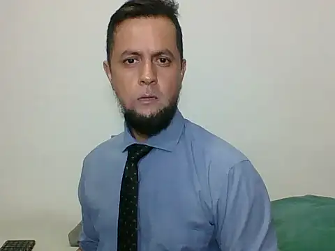 Show de TRIISTAN_KING10 na webcam