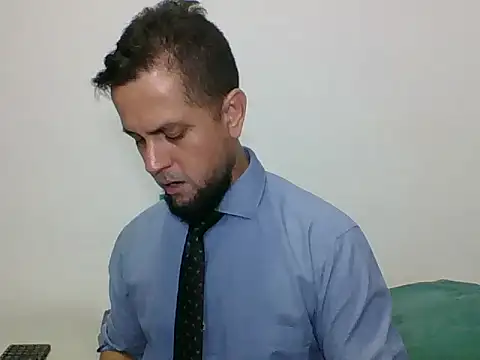 Show Webcam de TRIISTAN_KING10