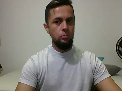 TRIISTAN_KING10 网络视讯表演