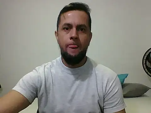 TRIISTAN_KING10 Show Webcam
