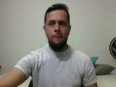 TRIISTAN_KING10 Webcam show