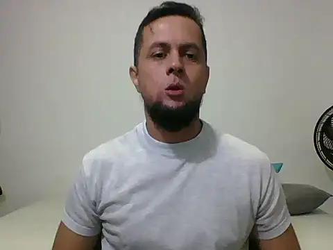 TRIISTAN_KING10 webcam show