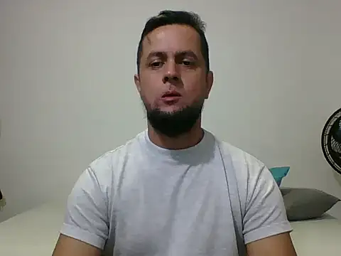 TRIISTAN_KING10 Webcam-Show