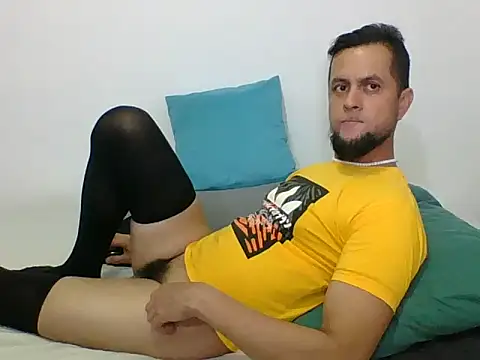 TRIISTAN_KING10 Pertunjukan Webcam