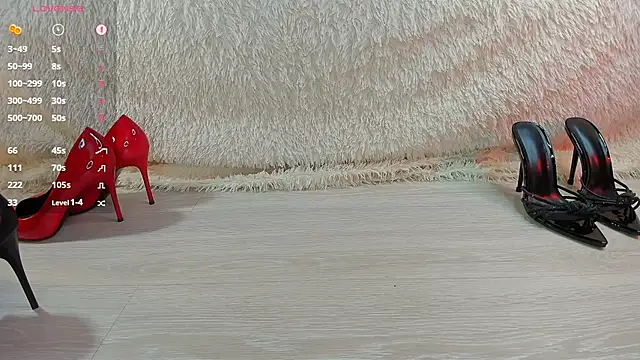 queens_nylon 网络视讯表演