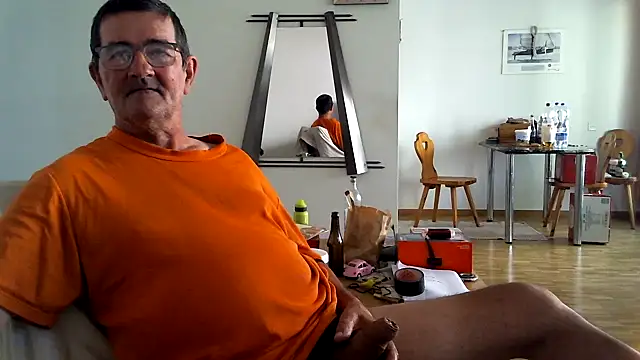 silvio-aus-luzern-CHn Webbikameraesitys