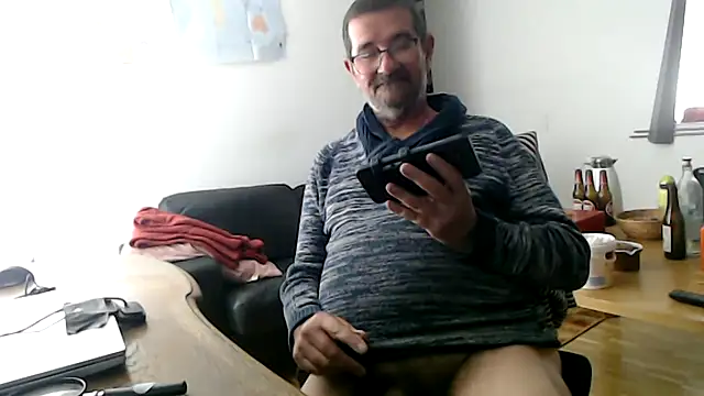 silvio-aus-luzern-CH Adlı Modelin Web Kamerası Şovu