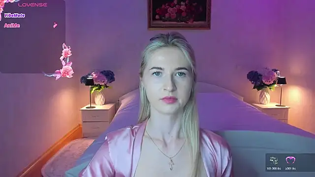Julie_Blaze Obrolan Langsung XXX
