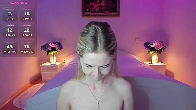 Julie_Blaze's Webcam Show