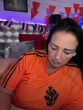 TiffanyRoxx Webcamshow