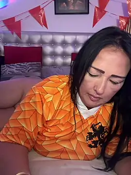 TiffanyRoxx webcam show