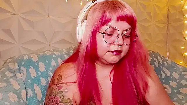 Živý XXX chat Satyn_doll