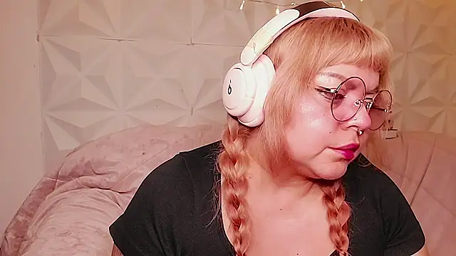 Satyn_doll's Live XXX Chat