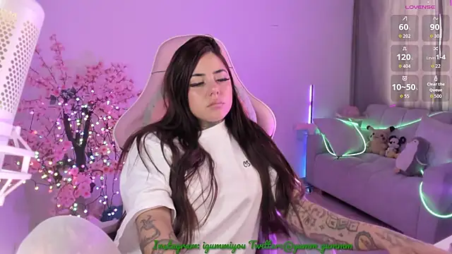 cute_catlyn Adlı Modelin Canlı XXX Sohbeti