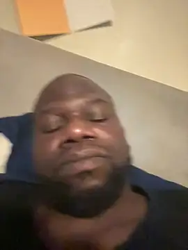 Yaboiyo1 Show in webcam
