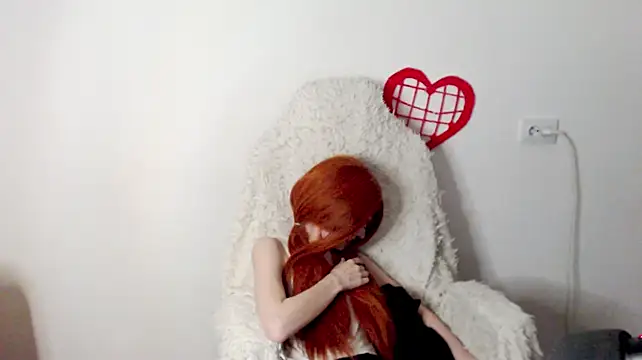 _Hanna_Moon_ Show in webcam