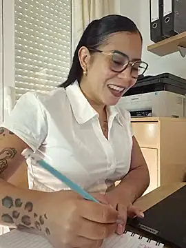 Susana_Castle 现场XXX聊天