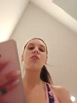 LilyOrion Show in webcam