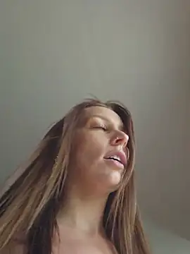 LilyOrion Webcam Show
