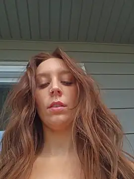 LilyOrion Show in webcam