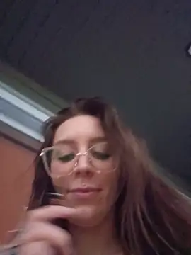 LilyOrion webcam show