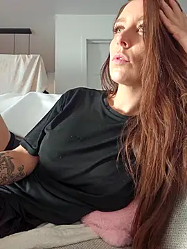 LilyOrion's Webcam Show