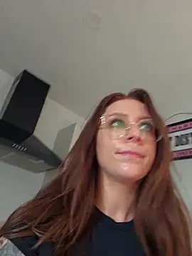 LilyOrion's Webcam Show