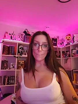 LilyOrion Show in webcam