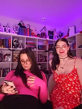 LilyOrion's Webcam Show