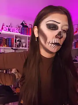 lilylamort Adlı Modelin Canlı XXX Sohbeti
