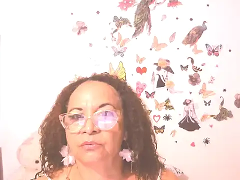 Sexylilith421's Webcam Show