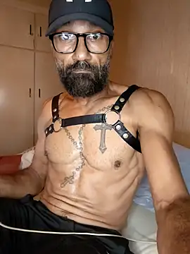 pigDany webcam show