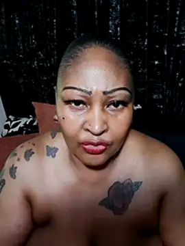 Show Webcam de MONSTERTITS44DDD