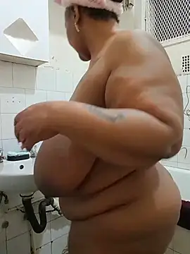 MONSTERTITS44DDD Webcamshow