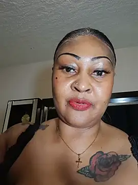 MONSTERTITS44DDD Webcamshow