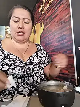 Brenda_Berck_ 现场XXX聊天