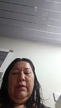 Brenda_Berck_ Chat XXX in diretta