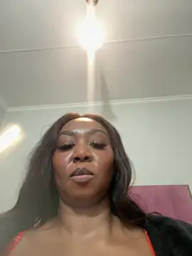 Bootyliciouse21X's Webcam Show