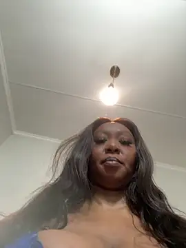 Webkamerová show Bootyliciouse21X