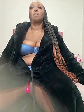 Bootyliciouse21X's Webcam Show