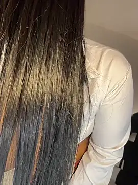 חדר צ'אט בשידור חי של Fancyxlove